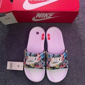 Nike Womens Slides Size 10